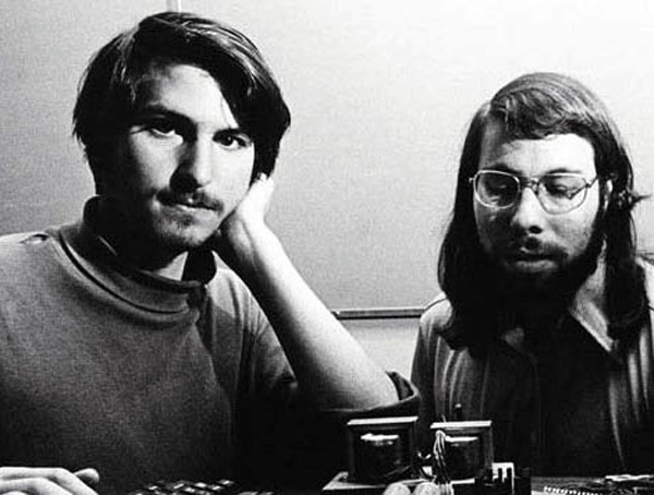 1976: Apple-Co-Founders Steve Jobs and Steve Wozniak
